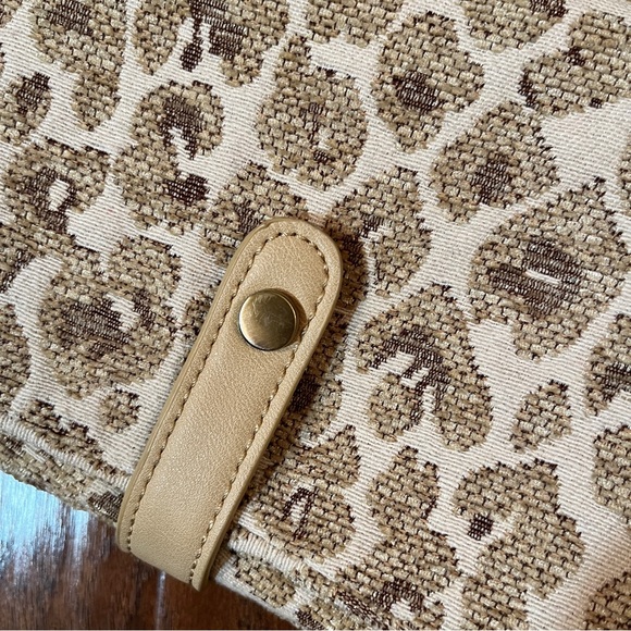 Anthropologie NWOT Crossbody Bag Woven Fabric Beige Sable Animal Graphic Clutch - Picture 2 of 9